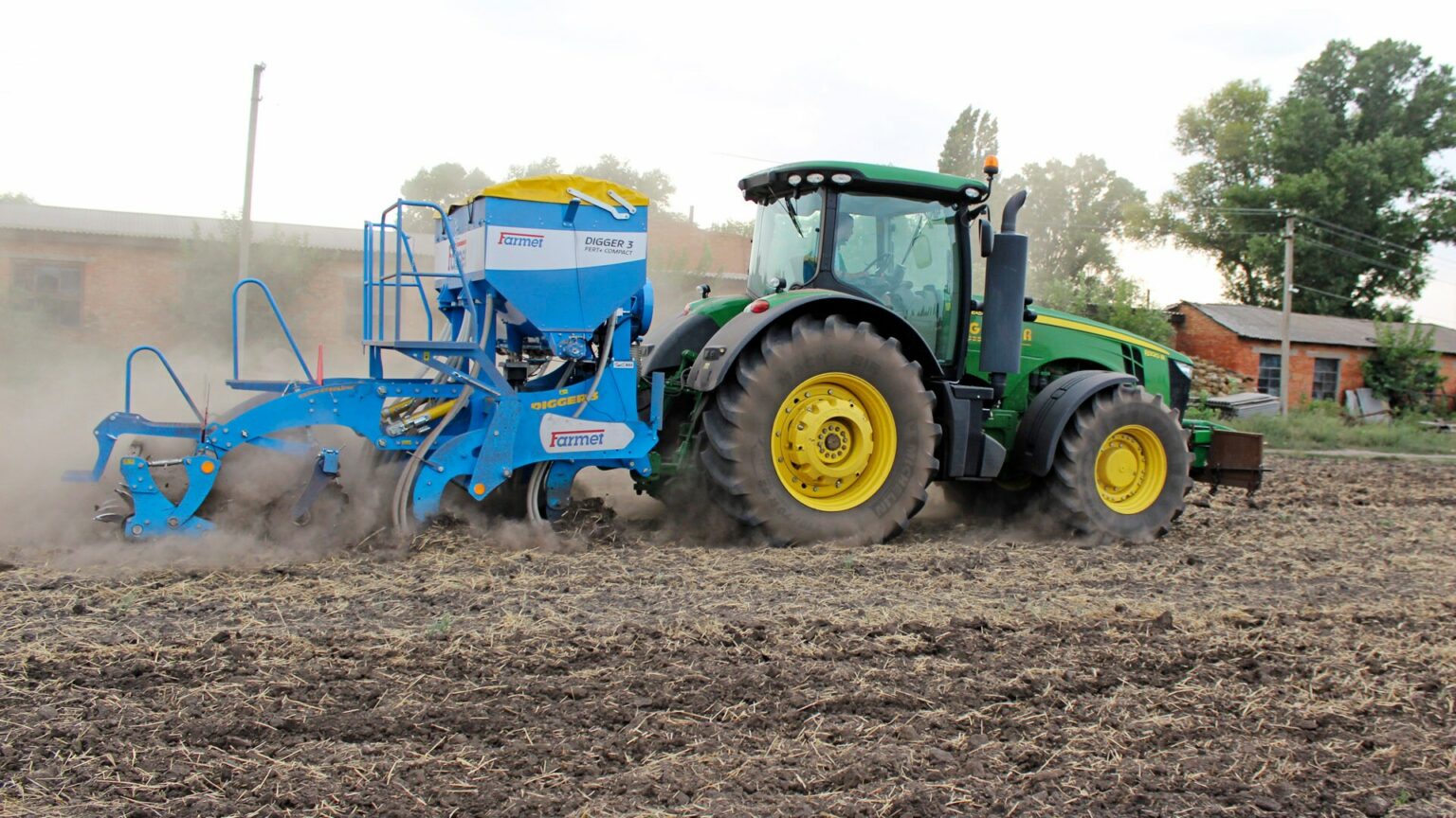 hloubkovy kypric digger 3 fert compact 02